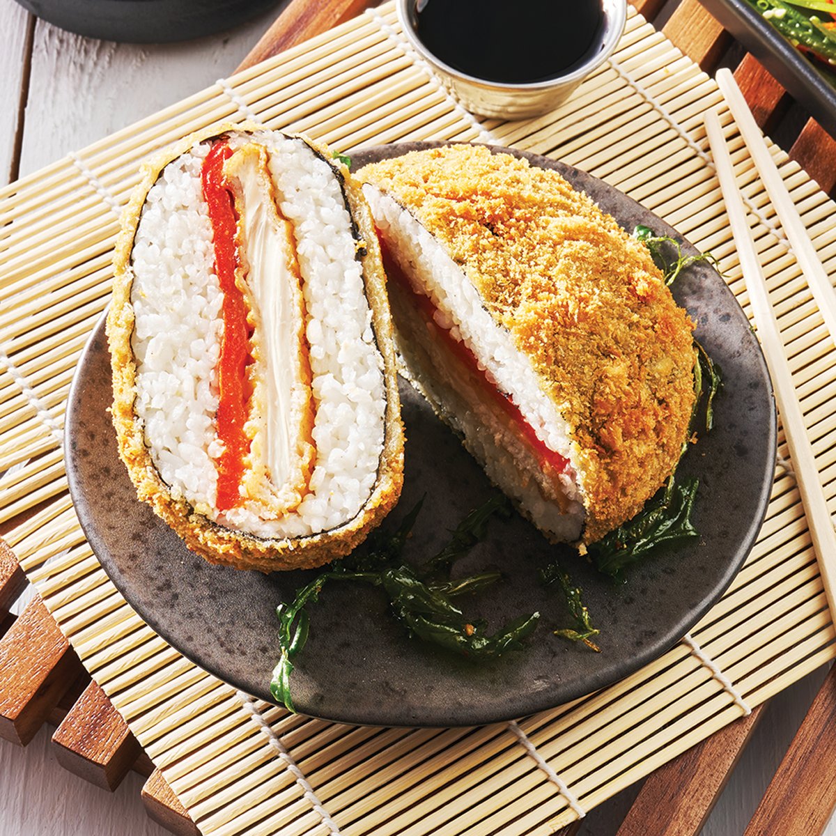 The Crispy Chicken Sushi Burger 🍙 A viral trend made menu-ready.

Featuring our Crispy Battered Fillet,  a creative idea for chefs and operators ready to tap into the latest food trend.

👉 See the full menu idea: meadowvalefoods.co.uk/about/menu-ide…

#MenuIdeas #CrispyChicken #SushiBurger