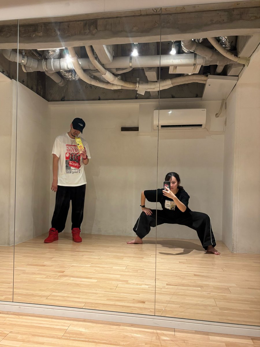 生誕で、大橋さんの振付を踊ります。

見ての通り、気合い入ってます。

(恐らく)見れるのは私の生誕だけです。

来てね
⇩
twipla.jp/events/695631