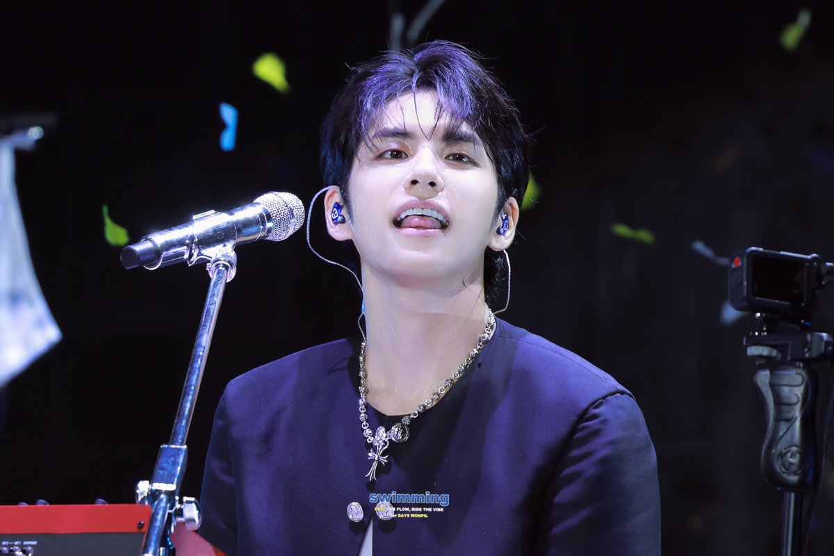 swimmingpil tweet picture