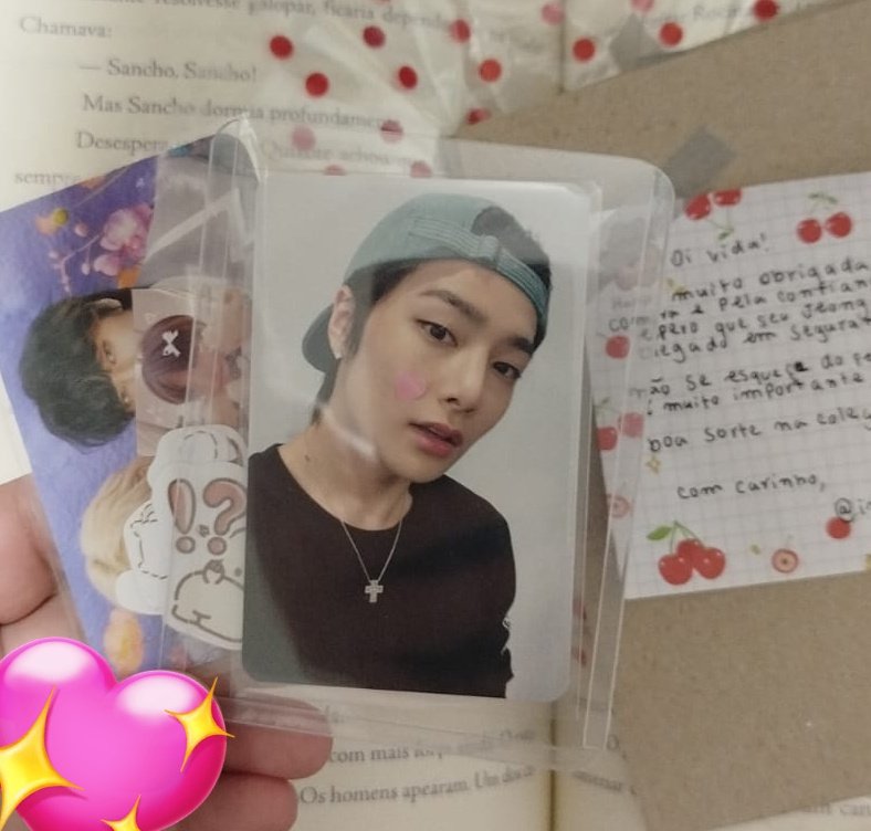 CollectDimples's tweet image. Feedback super positivo para @imhyunr além de uma querida ela foi super cuidadosa com meu envio e postou a encomenda muito rápido. Muito obrigada amg ♡