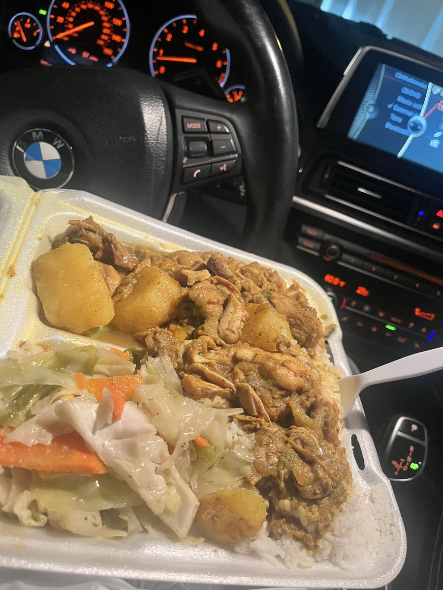 718Chief's tweet image. I paid $17 for this plate of food but you know whats crazy about this is that someone would have to work an entire hour just to buy it. Another thing that’s crazy is like a year or so ago this was $12 and a year from now, it will probably be 20+.