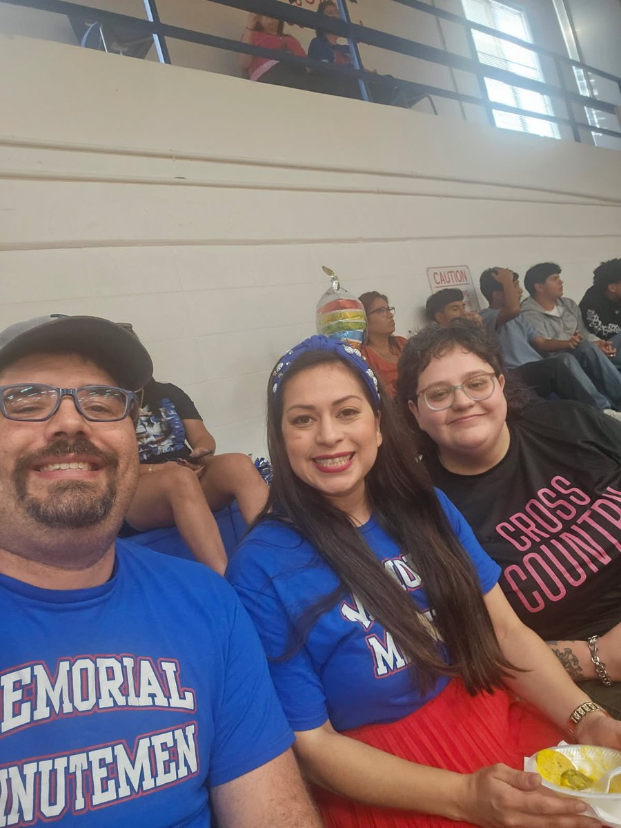 CTE teacher crew! ⁦<a href="/EISDMemorialHS/">Memorial High School</a>⁩