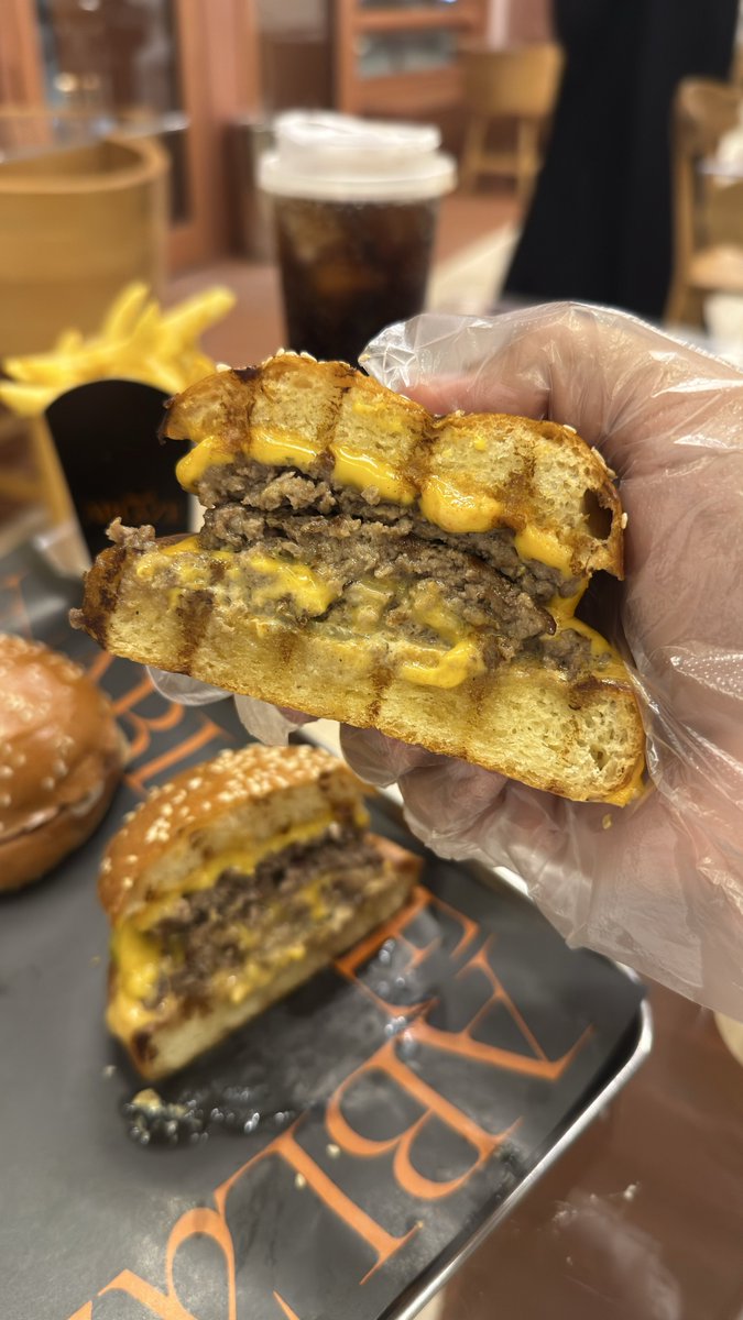 The BurgerHolic tweet media