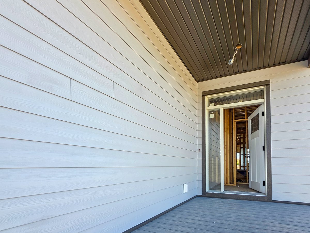 Exteriorsld's tweet photo. Another great exterior wrapped up for #JanusHomes! π‘π
Request a FREE Quote Today! (LINK IN BIO)
π (403) 327-9113
π§ info@exteriorsld.com
#YQL #Lethbridge #SouthernAlberta #EastKootenays #YYC #Calgary #Alberta #Canada #ExteriorsByLeroyAndDarcy https://t.co/G2aVOPbjth