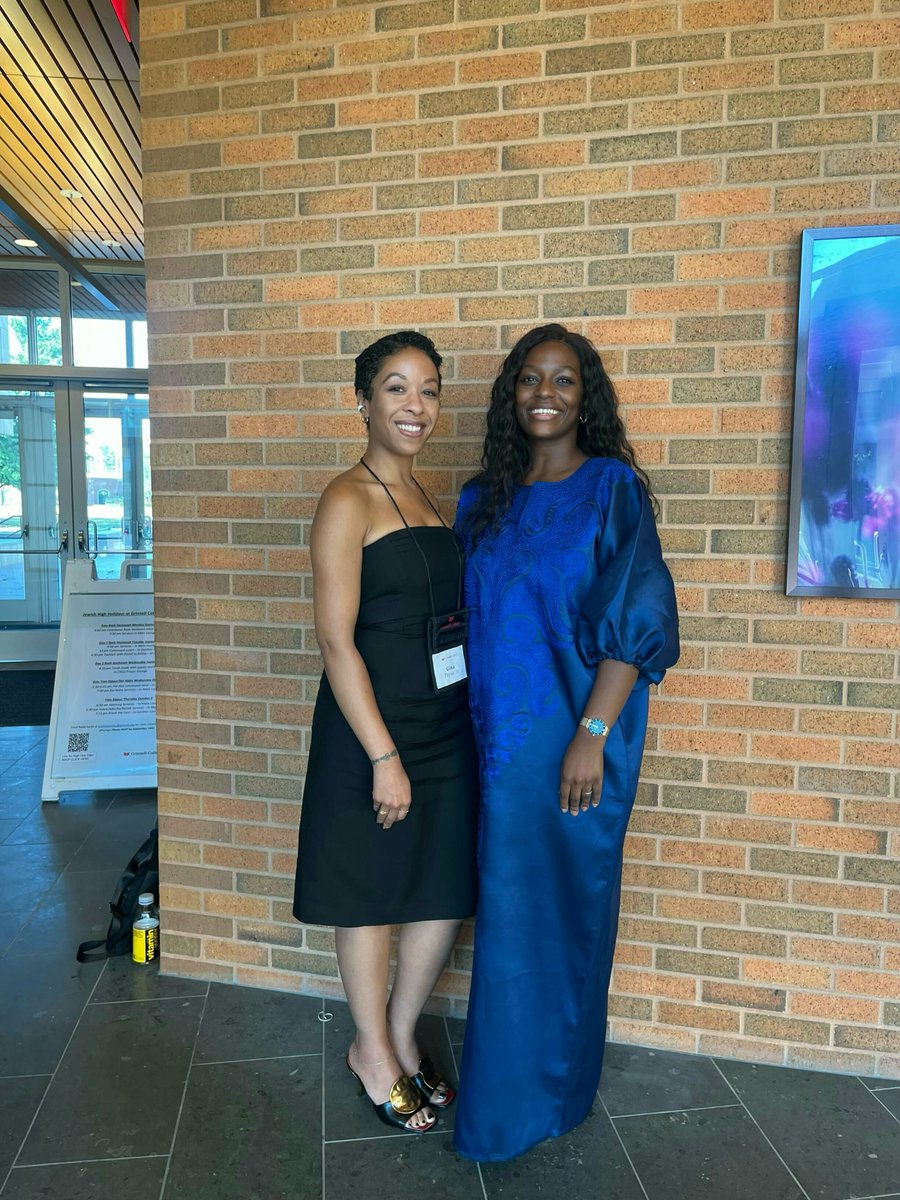 WestWingWriters's tweet photo. So proud of our Gina Physic, who spoke on an intergenerational alumni panel during Grinnell College's Black Alumni Weekend. Grinnell's students were so lucky to learn from Gina's wealth of experience and expertise—just as we are lucky to work with her every day. https://t.co/Jha1tE6sm5