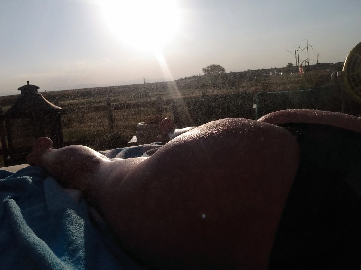 rmjeepchicks's tweet photo. So long #Summer #backyardbliss #Sunshine #sungirl https://t.co/b01hInEhJ0