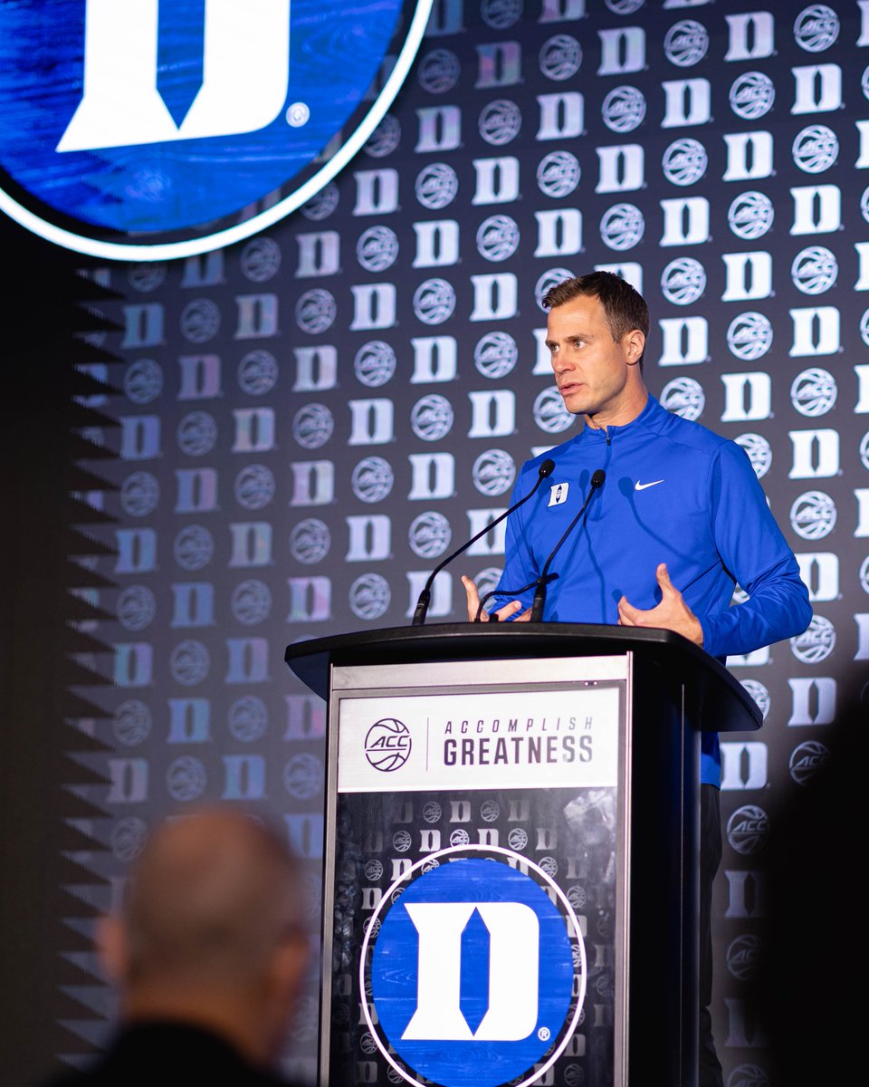 DukeMBB's tweet image. Coach @JonScheyer on the scene in Charlotte @accmbb