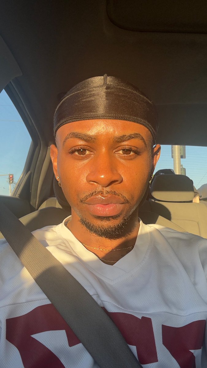 Hoochie Babii🚨🚨 (@sampson__knight) on Twitter photo 