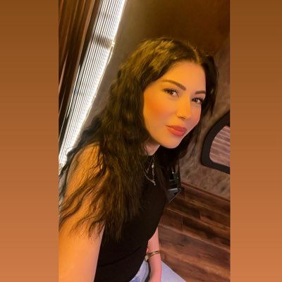 aslicyl's tweet photo. #YeniProfilResmi https://t.co/uxPhvxogDN