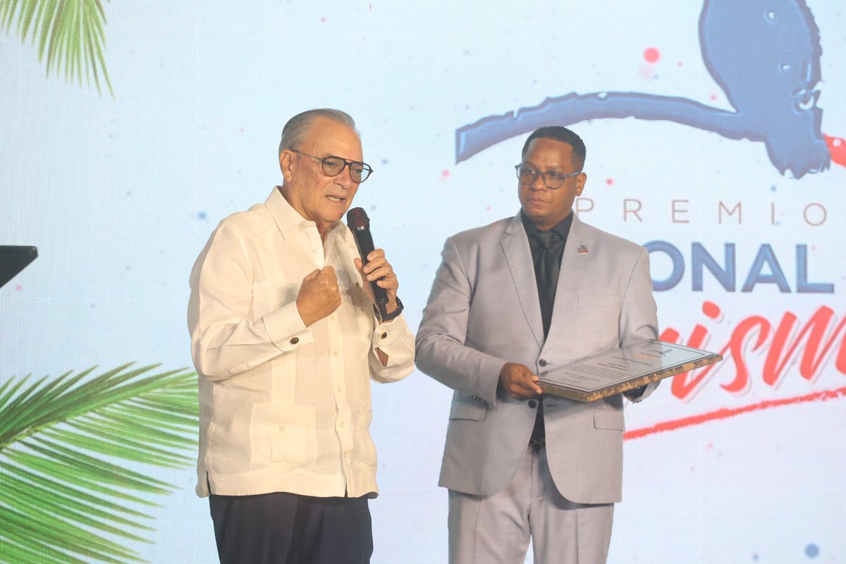 Premio Nacional de Turismo 2025 reconoce la innovación y sostenibilidad en la industria turística

Más detalles en:

aventurajovenrd.blogspot.com/2025/10/premio…

#aventurajovenrd #premionacionaldeturismo #frankrainieri
