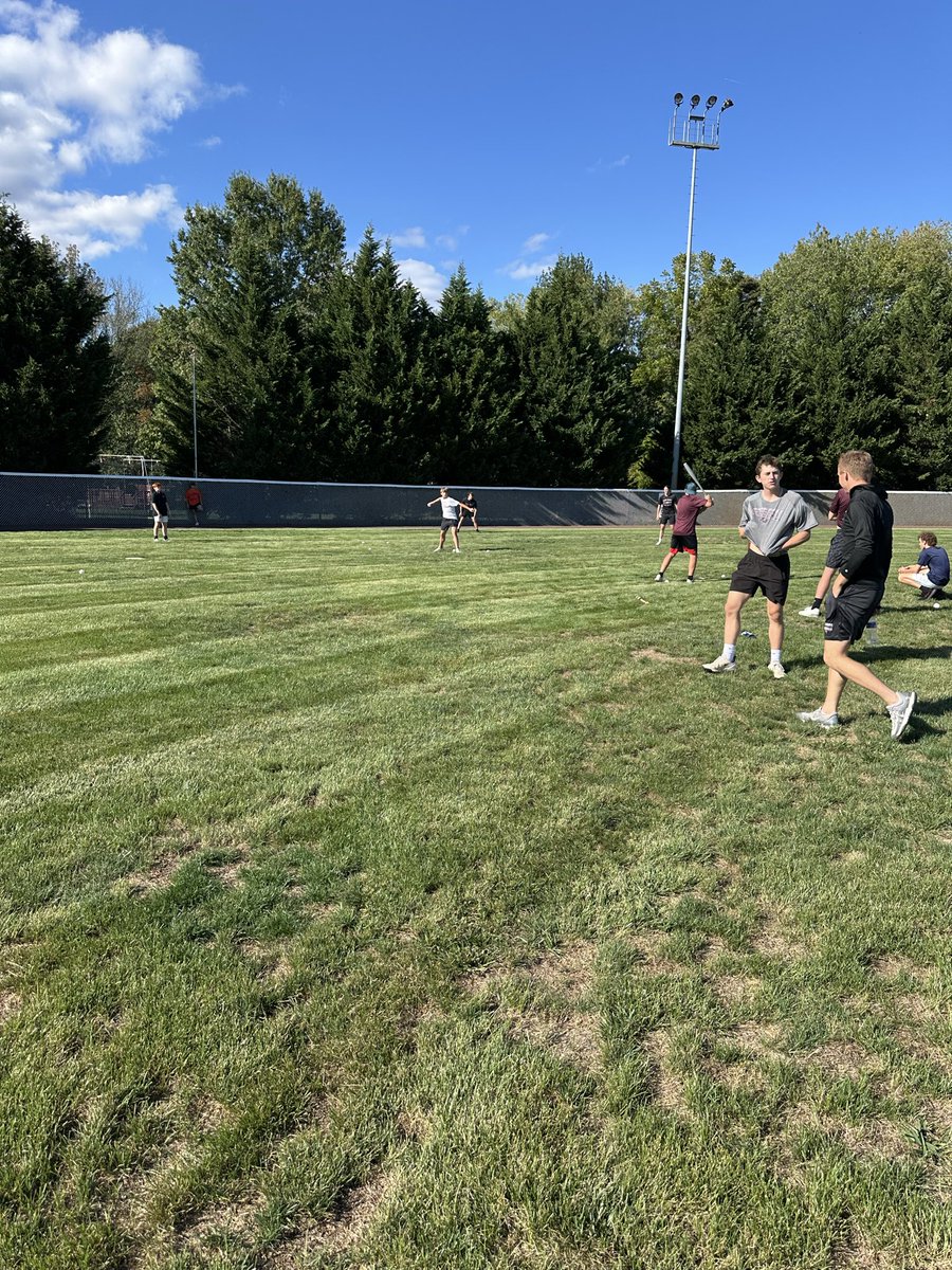 CaravelBASE's tweet image. A little wiffle ball on a perfect afternoon ☀️