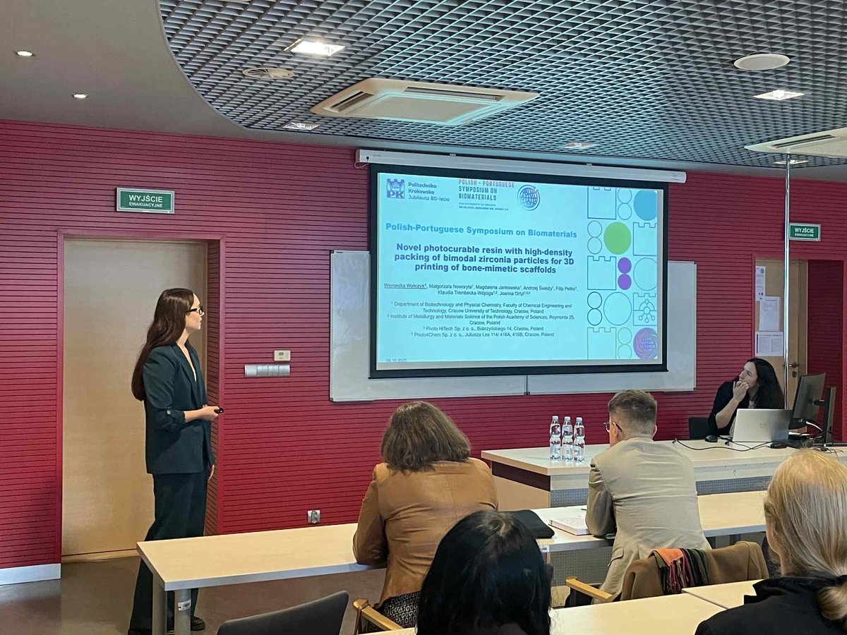 Weronika Wałczyk (@weronikawaczyk1) on Twitter photo Today I had the opportunity to participate in the Polish-Portuguese Symposium on Biomaterials 2025 at AGH University in Cracow. I was excited to present my research about new ceramic resins for 3D printing of bone-mimicking scaffolds. It was an inspiring experience! <a href="/JoannaOrtyl/">Joanna Ortyl</a> Today I had the opportunity to participate in the Polish-Portuguese Symposium on Biomaterials 2025 at AGH University in Cracow. I was excited to present my research about new ceramic resins for 3D printing of bone-mimicking scaffolds. It was an inspiring experience! <a href="/JoannaOrtyl/">Joanna Ortyl</a>