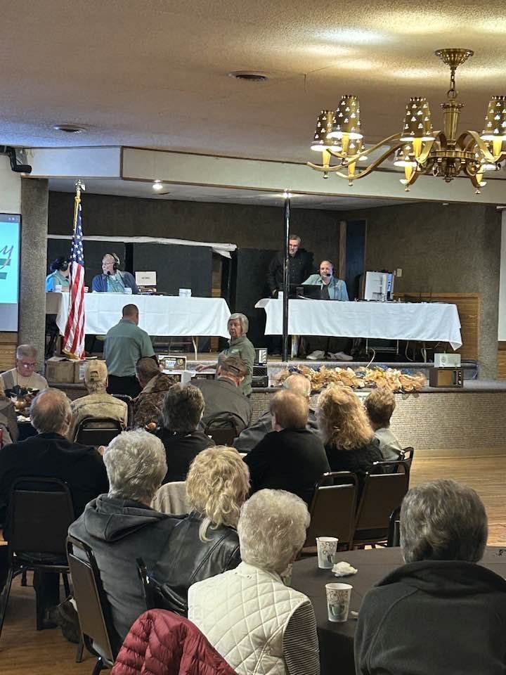 cdcmorrisonmn's tweet image. 🎉Happy 75 Anniversary &amp;amp; Congratulations, #LittleFallsRadio!
🎊Today was day! #KLTF's 75th Anniversary Celebration took place at the #FallsBallroom in #LittleFallsMN.
Enjoy photos from the event: facebook.com/share/p/1Bh9Sp…
#MorrisonCounty