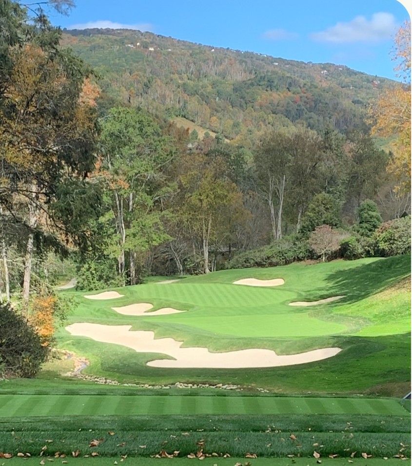 The Elk River Club was destroyed last year when Hurricane Helene went through the mountain communities of North Carolina.
This spring/summer the Elk River Club was totally rebuilt.
The new greens were seeded to 007XL bent and the fairways and tees to Dominant Extreme 7.