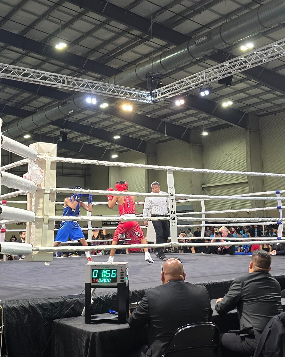 Some days we brawl!🥊 Heroes Brawl is where law enforcement and firefighters box for families of fallen heroes. Big thanks to our clients <a href="/DavisLawFirm/">Davis Law Firm</a> for sponsoring! Let’s float like a butterfly and sting like a bee! 👏 

#TexasCreative #DavisLawFirm #heroesbrawl