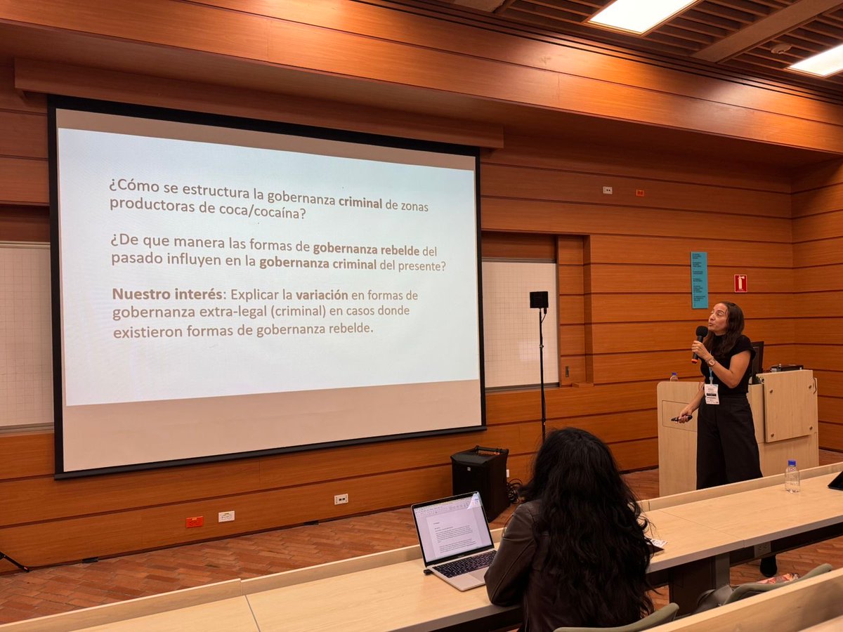 REDESDAL tweet media