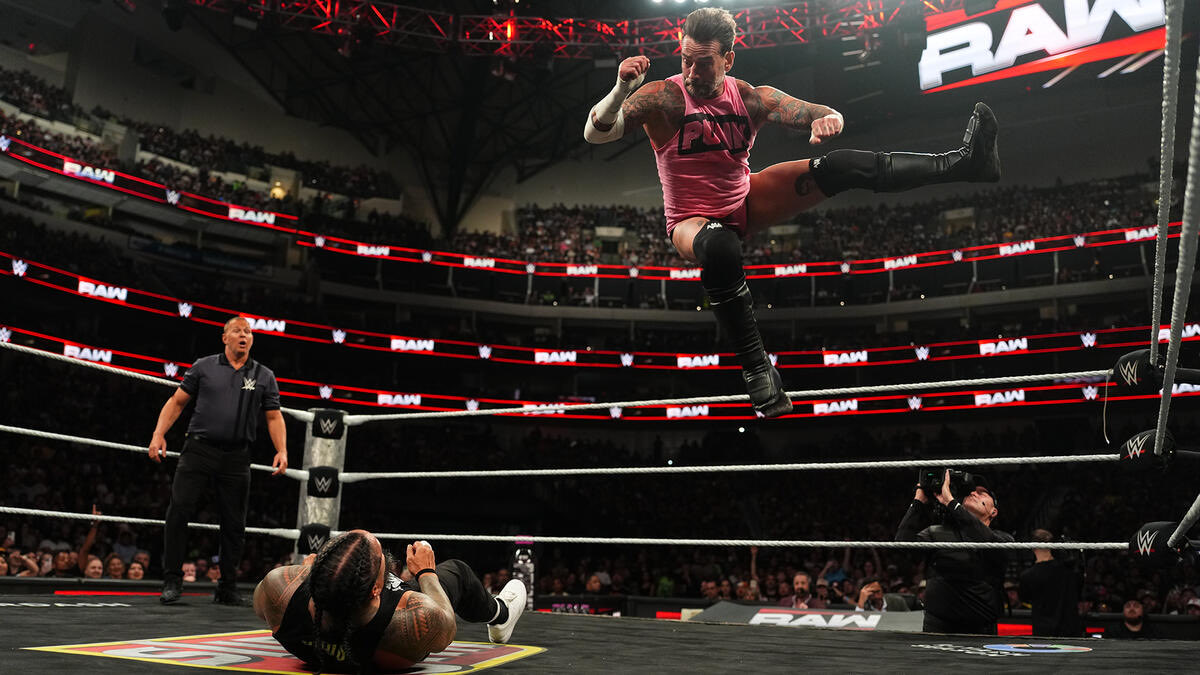 OnClobberTime's tweet image. This isn’t something I was looking for. It doesn’t get me any closer to Seth Rollins so I found this to be a gigantic waste of my valuable time. But, knocking Jimmy and Jey off their made believe pedestal was more than what they deserved.