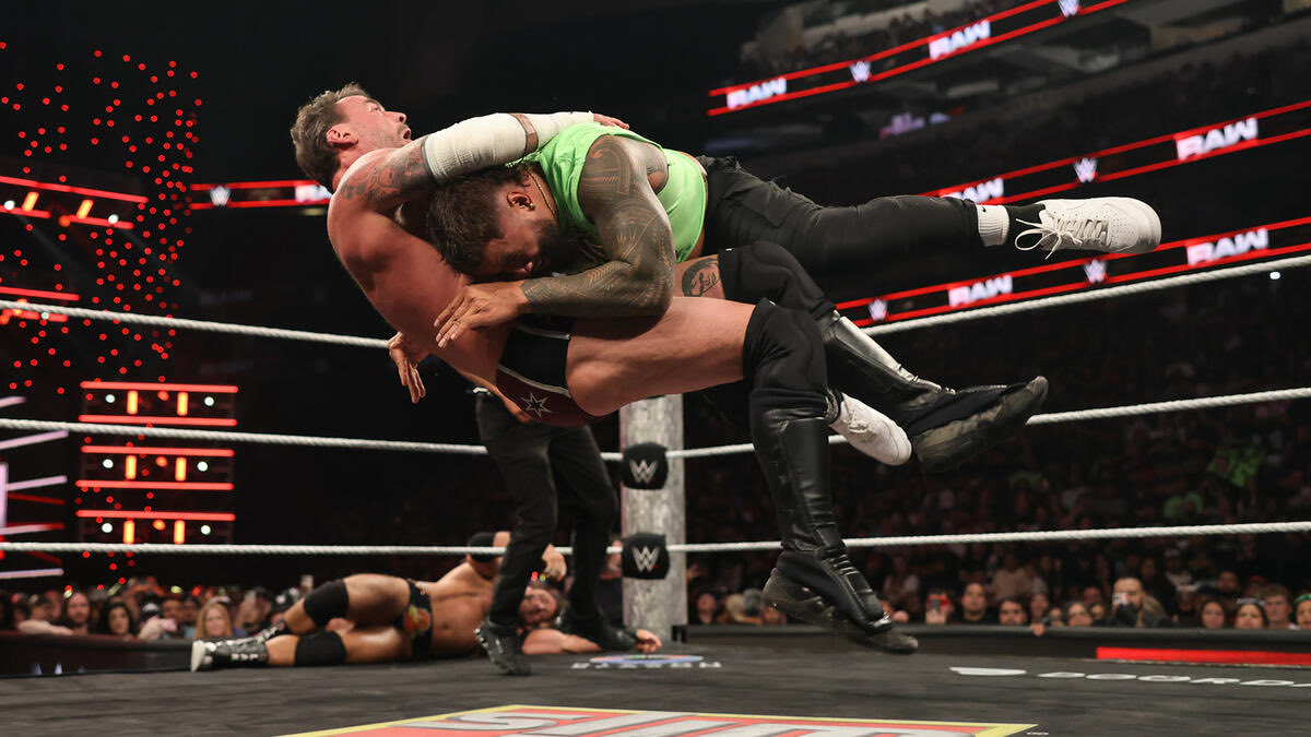 OnClobberTime's tweet image. This isn’t something I was looking for. It doesn’t get me any closer to Seth Rollins so I found this to be a gigantic waste of my valuable time. But, knocking Jimmy and Jey off their made believe pedestal was more than what they deserved.