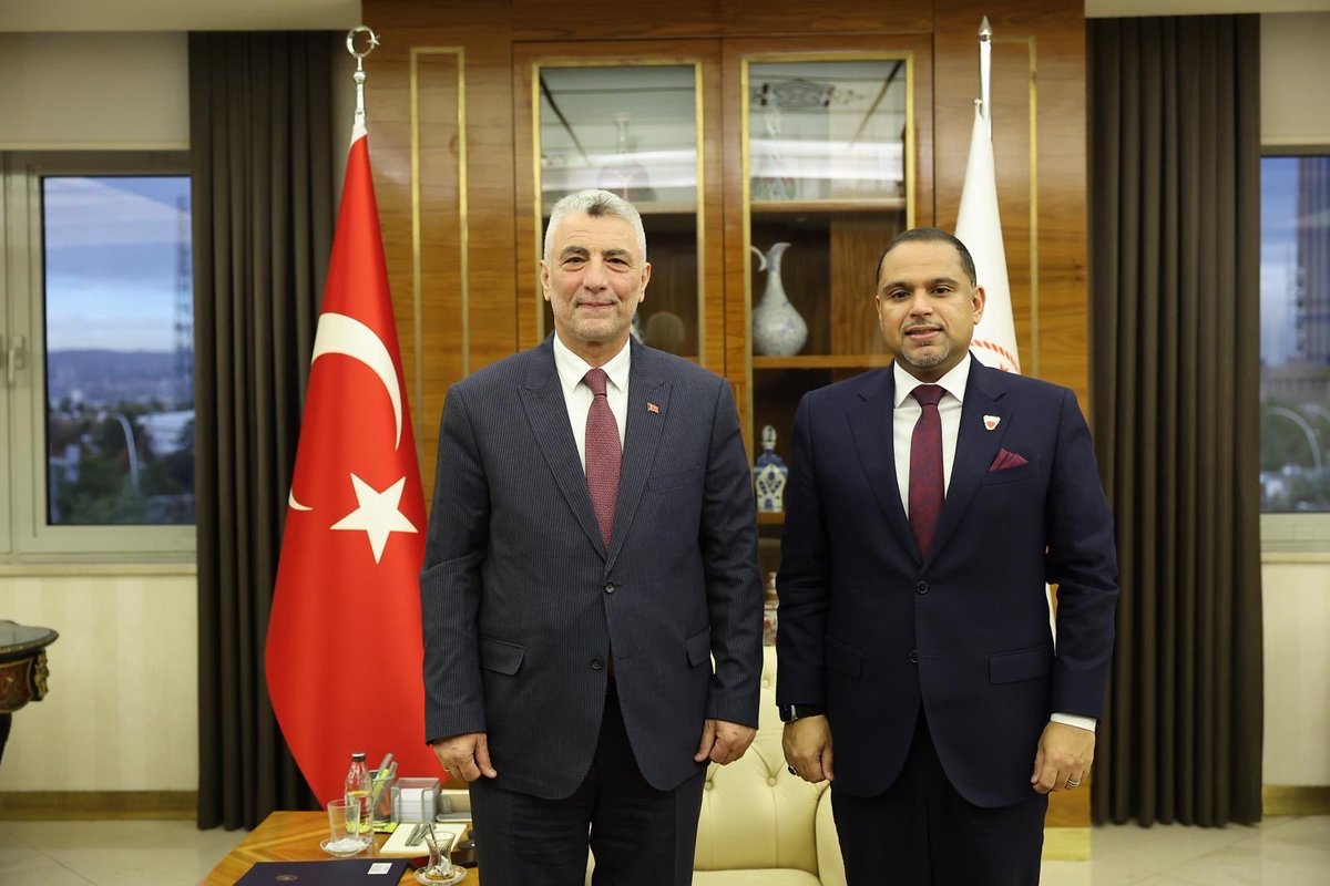 BahrainEmbTR's tweet image. وزير التجارة بالجمهورية التركية يستقبل سفير مملكة البحرين في أنقرة
