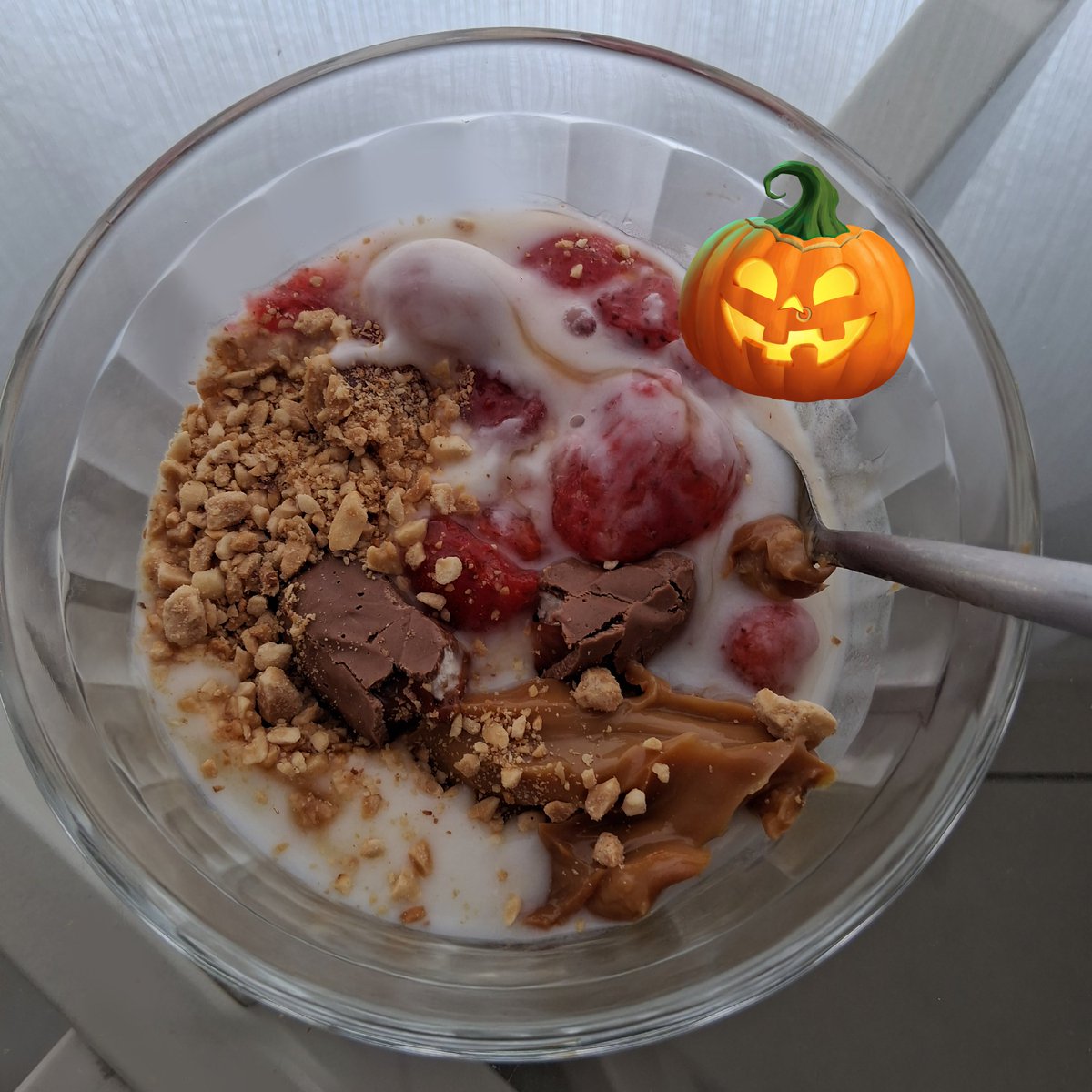 Vulth0's tweet image. Só lembrei de registrar com foto depois que misturei que raiva