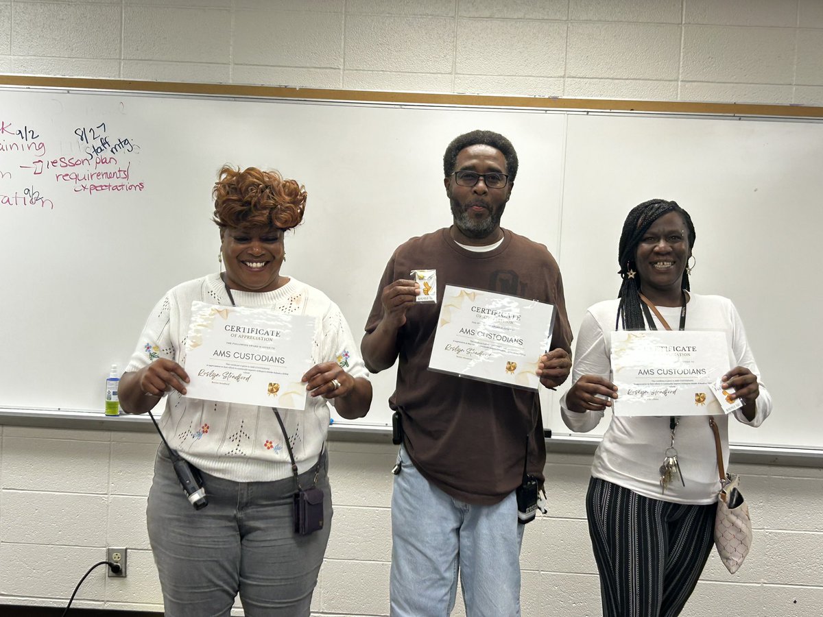 Arlington Middle School tweet media