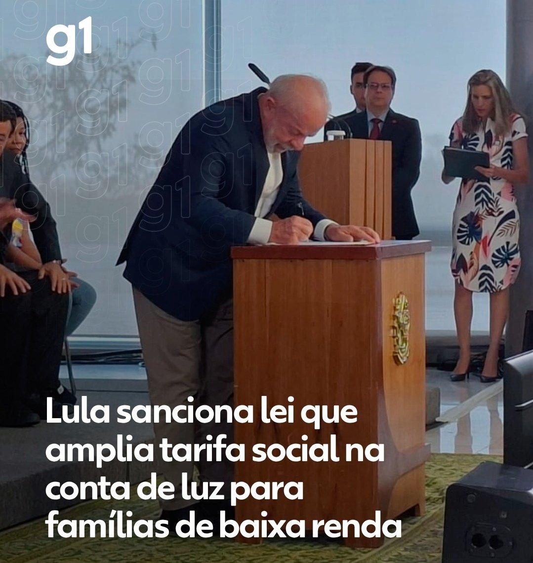 PedroRonchi2's tweet image. Lula é uma luz no fim do túnel para os mais pobres.