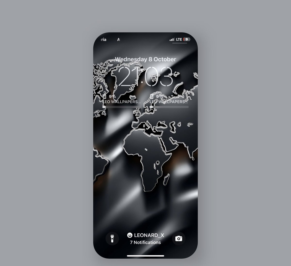 Leonard18_X's tweet image. "Global vibes with a sleek twist 🌍✨ #WorldMap #ModernArt"load 4k