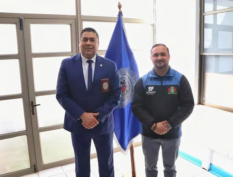 Cambio de mando en la Prefectura Provincial #PDI de #Colchagua y #CardenalCaro

Nota en el siguiente link: revistaseguridad.cl/2025/10/07/ric…