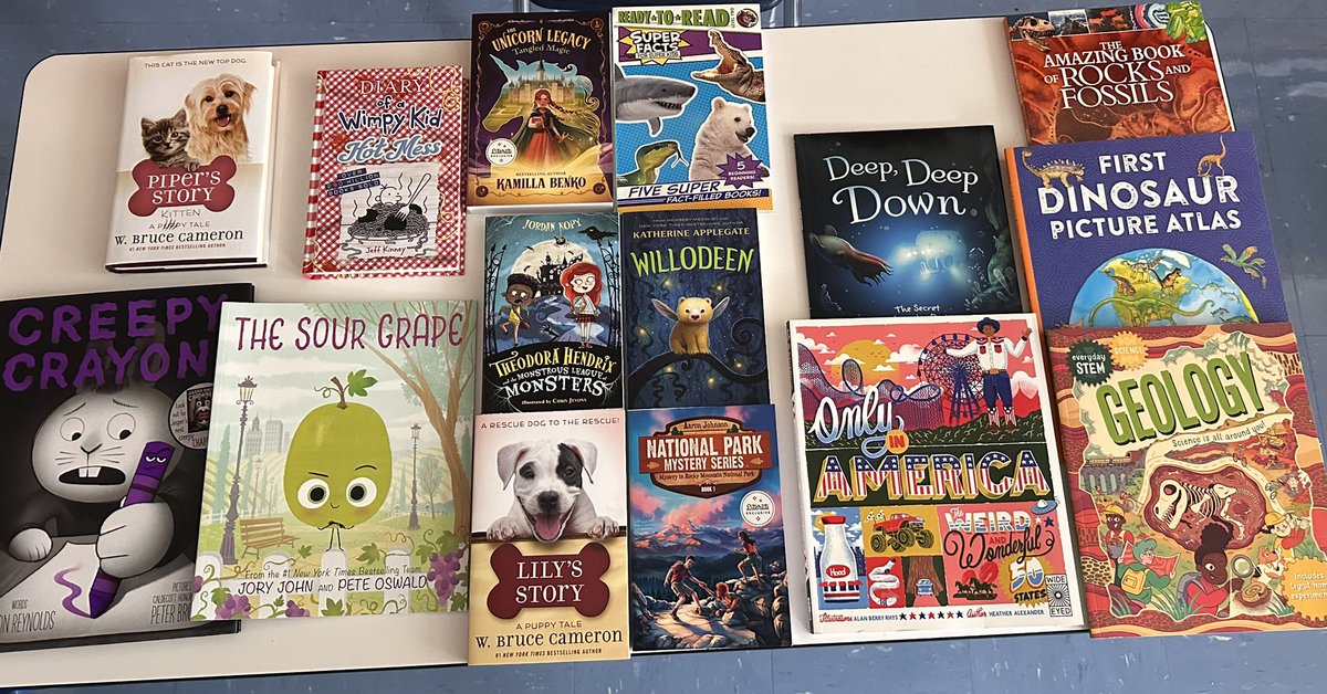 Mrs. D Washington School tweet media