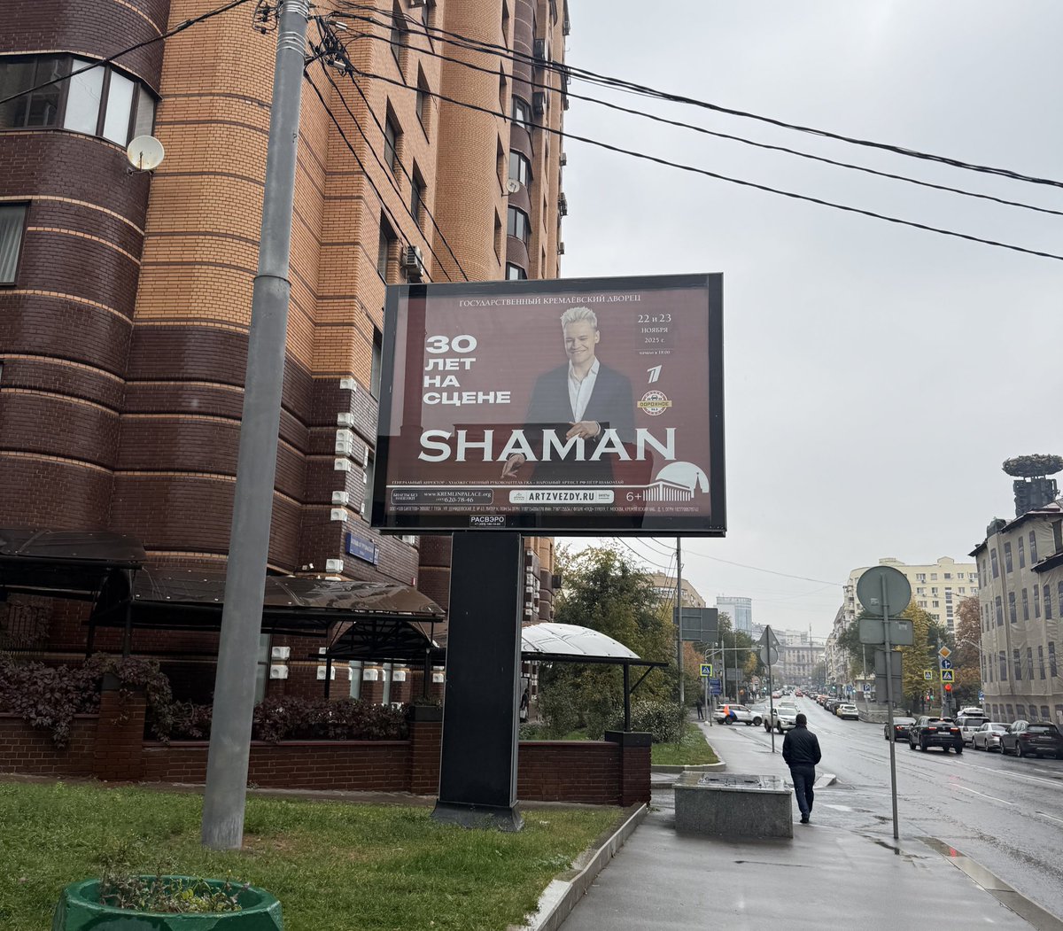 ONEXXIII's tweet image. Когда мощно напиздил в резюме, но тебя всё равно взяли на работу