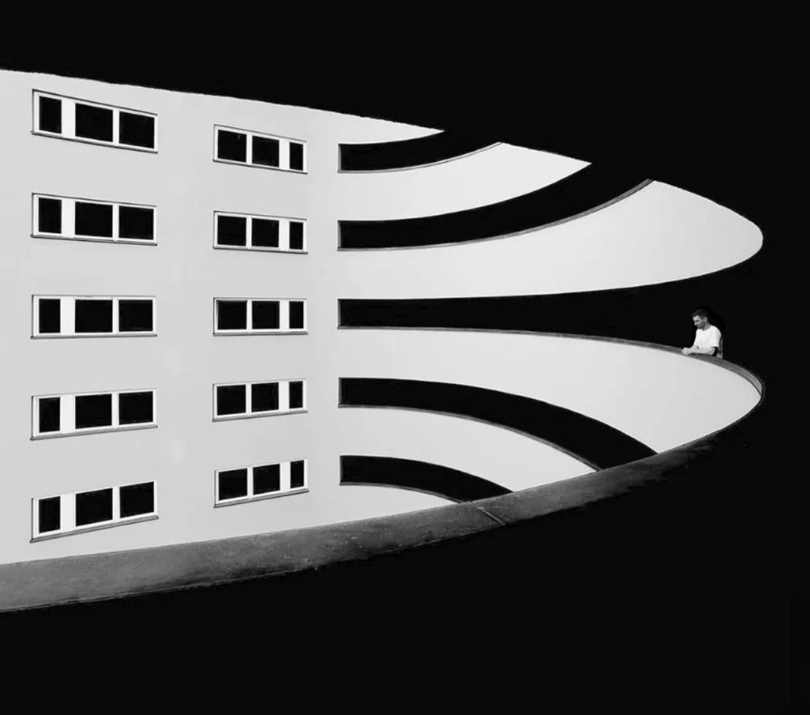 CWC_Company's tweet image. "National Curves Day" celebrates the body beautiful, but the Weekly Window asks "why not curvaceous windows and architecture, too?"