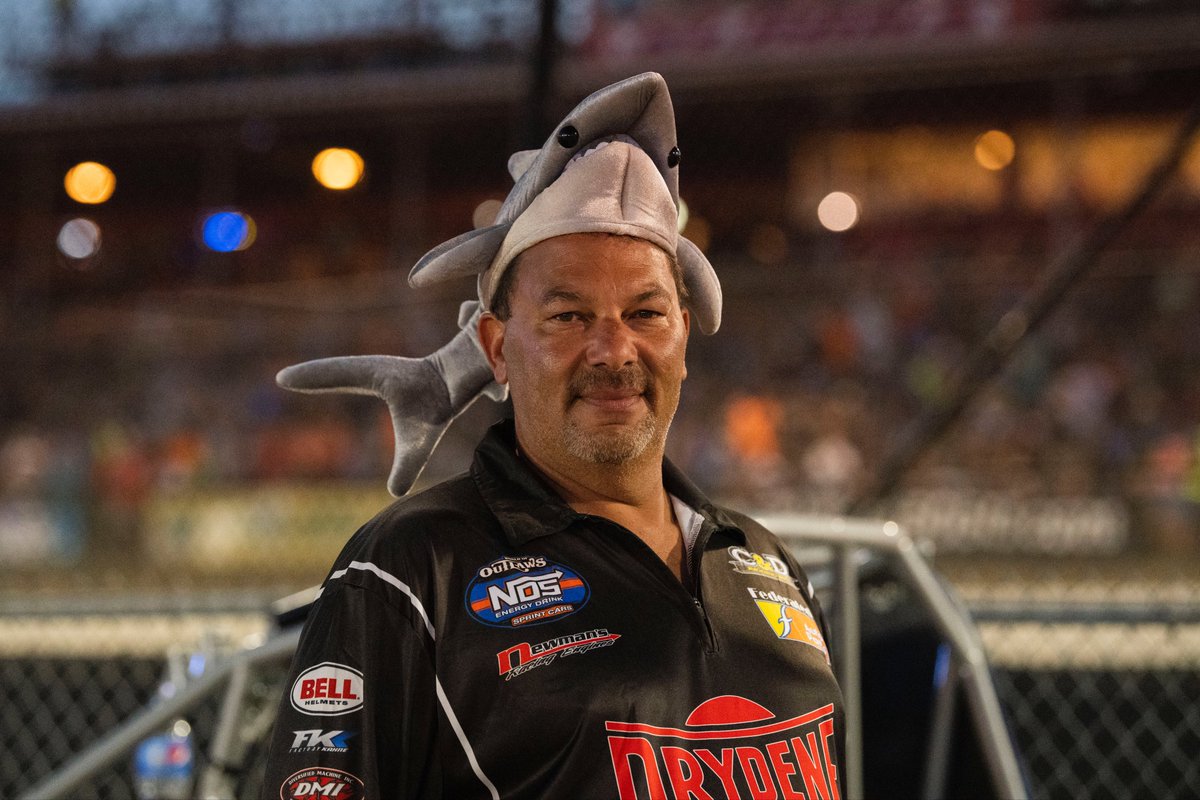 World of Outlaws tweet media