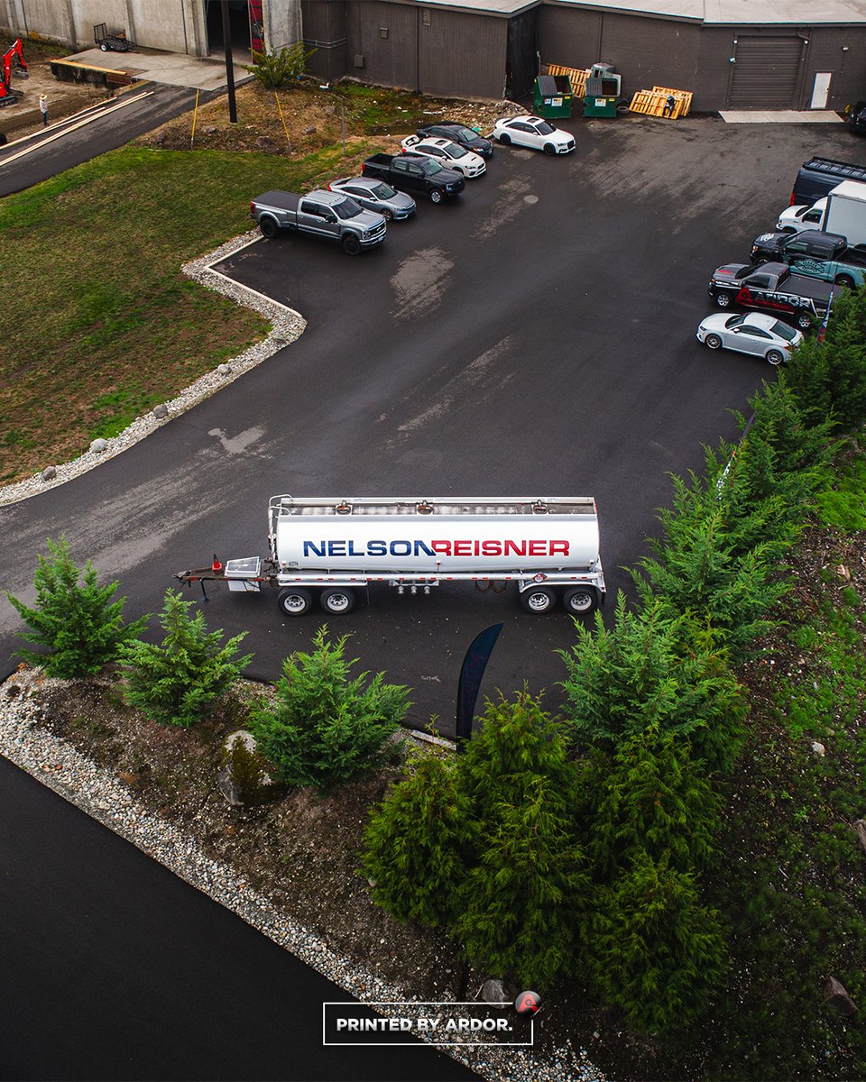 ARDORprinting's tweet image. Our custom trailer wraps turn “out of sight” into “can’t miss”- astronauts might just follow your brand on their next orbit.
-
#trailerwraps #trailergraphics #wrapshop #fyp #trending