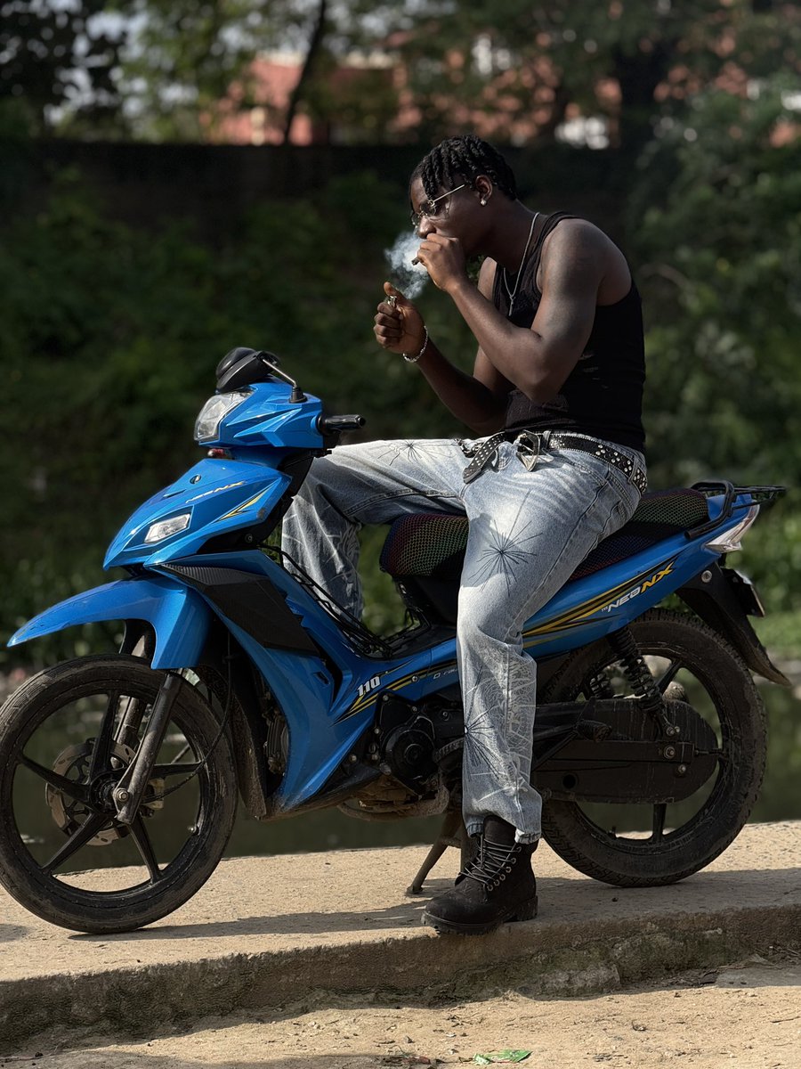 Keep your eye on prize  the aim is to win 
If you poor e no get wetin your eye  no fit see 

#nomoreminimumwage #mwszn #igbg