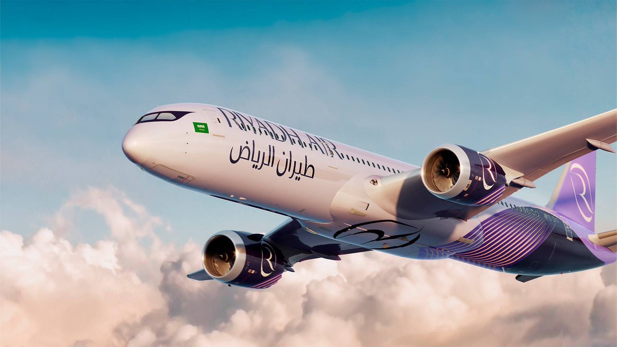SaudiProject's tweet photo. ما الجديد لدى شركة #طيران_الرياض؟ 🇸🇦✈️

- افتتاح صالة حفاوة في مطار الملك خالد الدولي
- إعلان موعد إطلاق أول رحلة في 26 أكتوبر الجاري
- إطلاق برنامج سفير لتعزيز ولاء العملاء
- اختيار لندن كأول رحلة تجريبية للشركة https://t.co/lHeaux6stu