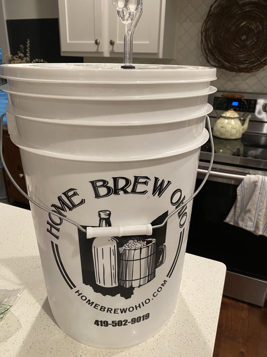 PixelApollo's tweet photo. @DiplexHeated I’m making muscadine wine. Don’t think it will be worth 3,000 though. https://t.co/jBrF3oGLAq
