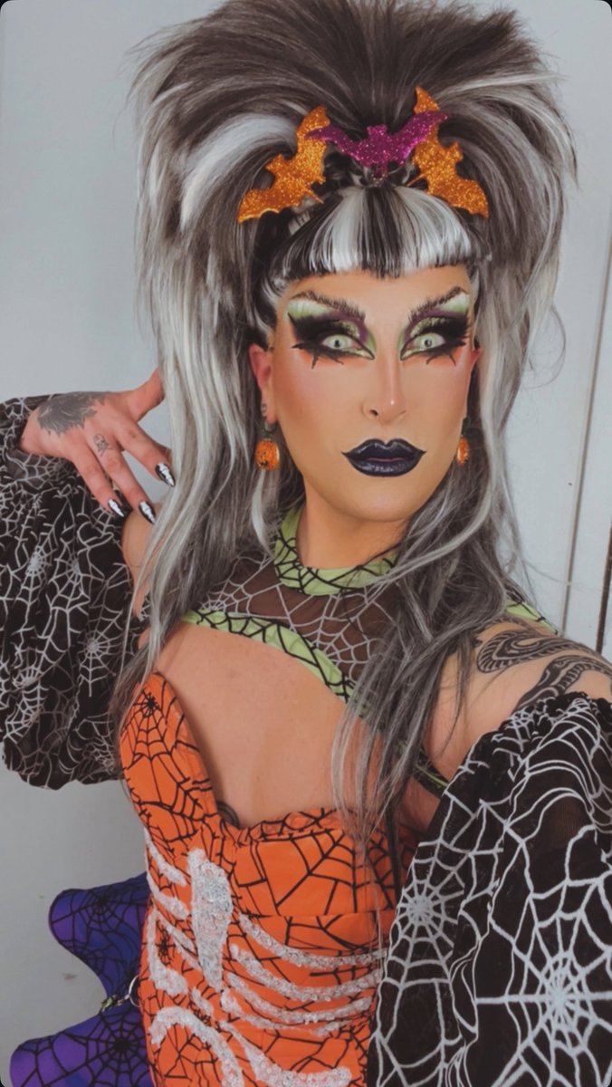 LooseyLaDuca's tweet image. WAKE UP, IT’S SOOOKY SZN 🎃💀🕸️