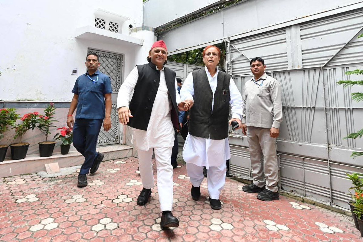 मेरे नेता आदरणीय श्री <a href="/yadavakhilesh/">Akhilesh Yadav</a> जी ❤️
