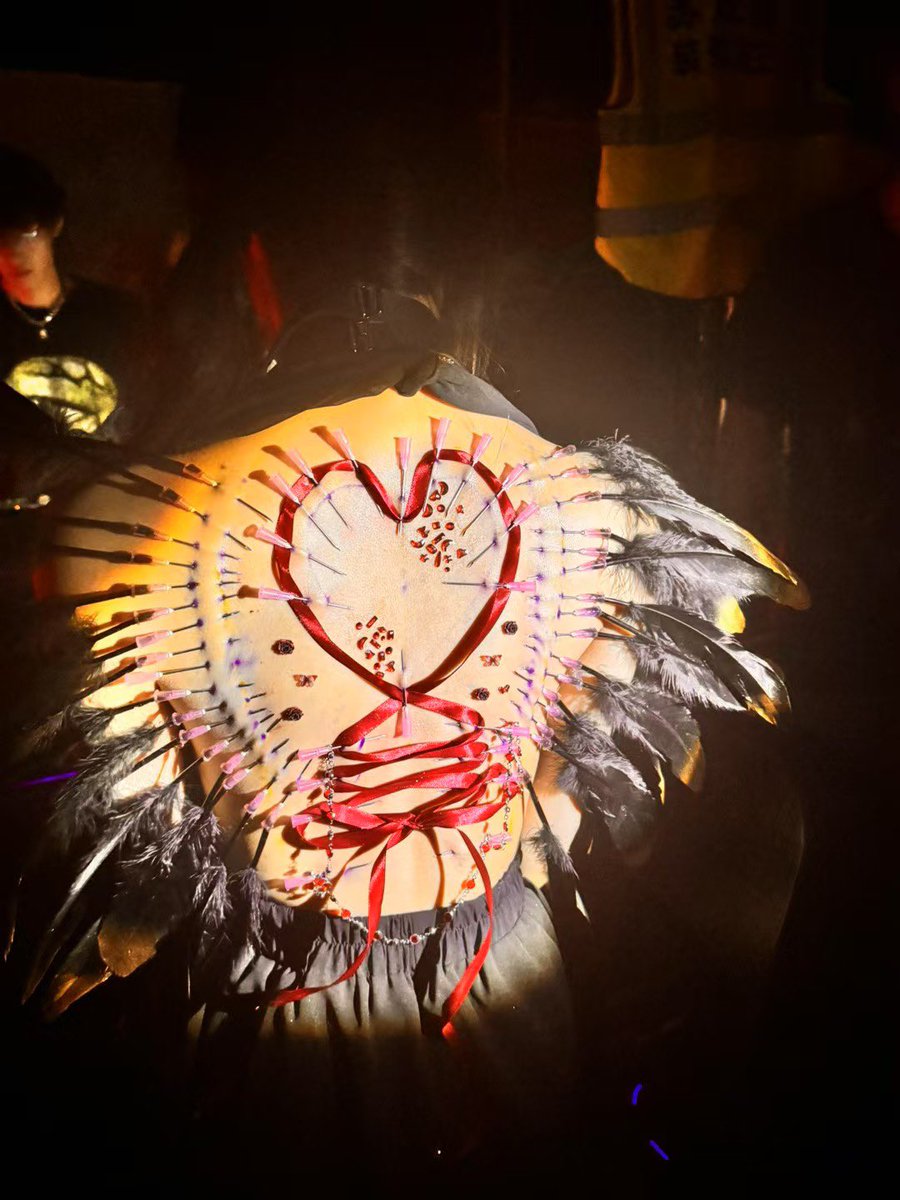 苏州无闷董得都懂 分舌 入珠 tweet media