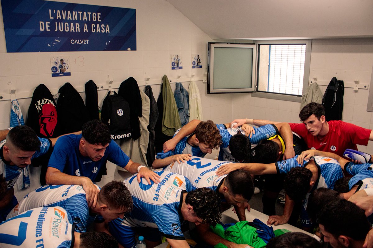 🥹 I no ens podíem oblidar de vosaltres, 𝐚𝐟𝐢𝐜𝐢𝐨́!

🔝 Vau ser clau en la primera victòria de la temporada… 𝒊 𝒆𝒏 𝒗𝒐𝒍𝒆𝒎 𝒎𝒐𝒍𝒕 𝒎𝒆́𝒔!

👏🏻 𝐆𝐑𝐀̀𝐂𝐈𝐄𝐒, seguim junts!

#sempresantfe