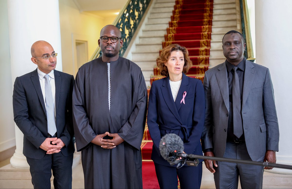 Le Président de la République, Son Excellence Bassirou Diomaye Faye, a reçu la DG du Groupe <a href="/orange/">Orange</a>.

Présent au Forum Invest in Senegal, le Groupe, à travers <a href="/GroupeSonatel/">Groupe Sonatel</a>, a réaffirmé son engagement à soutenir le New Deal technologique et à renforcer la connectivité nationale.