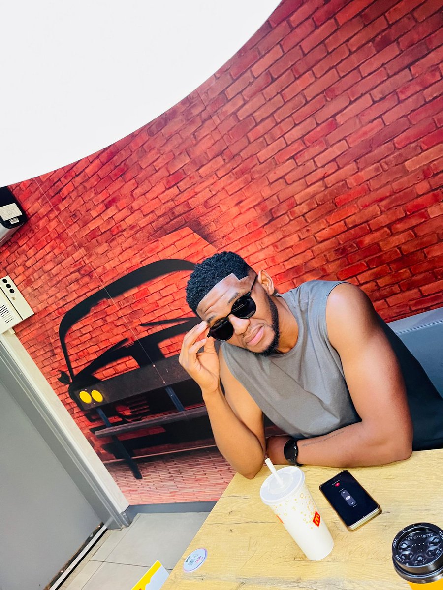 modidimazane's tweet photo. https://t.co/WuksNnZ4IP