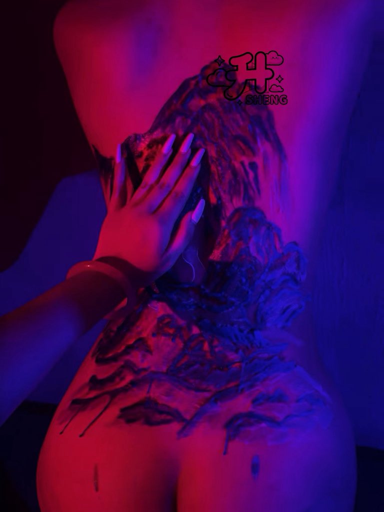 🧚🏻‍♀️：<a href="/shengshengMAX/">脆升升.</a>
📷：<a href="/Mushe24125/">陈小平</a>
🏠：<a href="/Kurokawa4_/">黒川久之</a>
🖌️：<a href="/hezi_bdsm/">盒子</a>