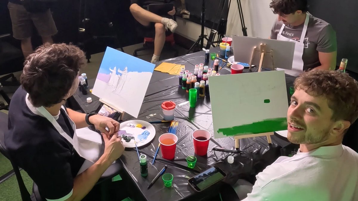 Vincent Van Boff more like!

Drunk Painting will be making its way to your screens very soon...