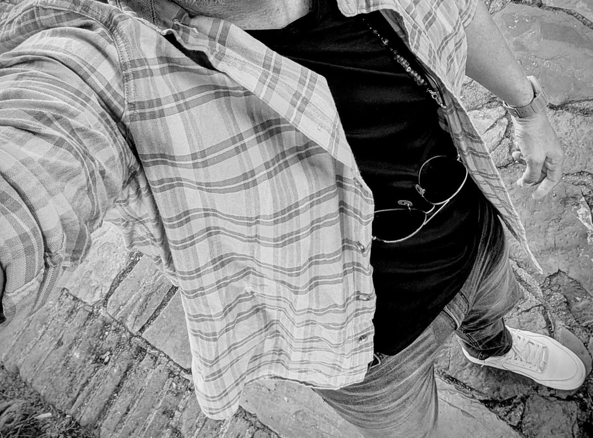 Cómplice de aventuras &amp; fantasias.

#thresome #HMH #Bull #Cuckold #Cumtributes #Trios #exhibition #vouyer