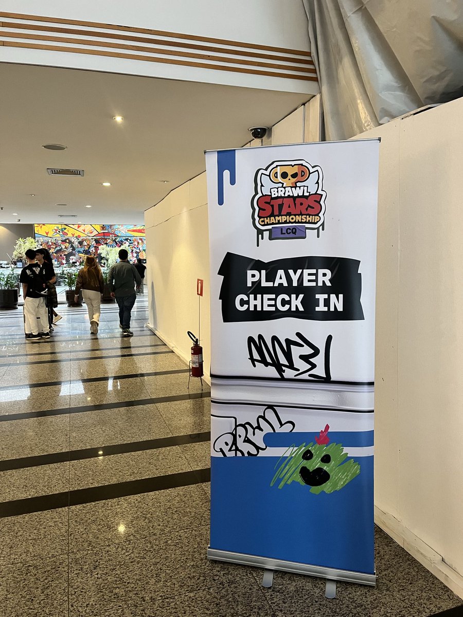 Royale_BS's tweet photo. We have arrived! https://t.co/hxOhTXCvgo