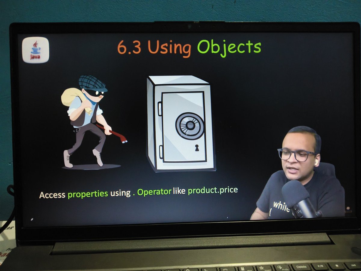 programmerArjun's tweet image. Learned about objects and classes in java .
@Hiteshdotcom  @arpit_bhayani