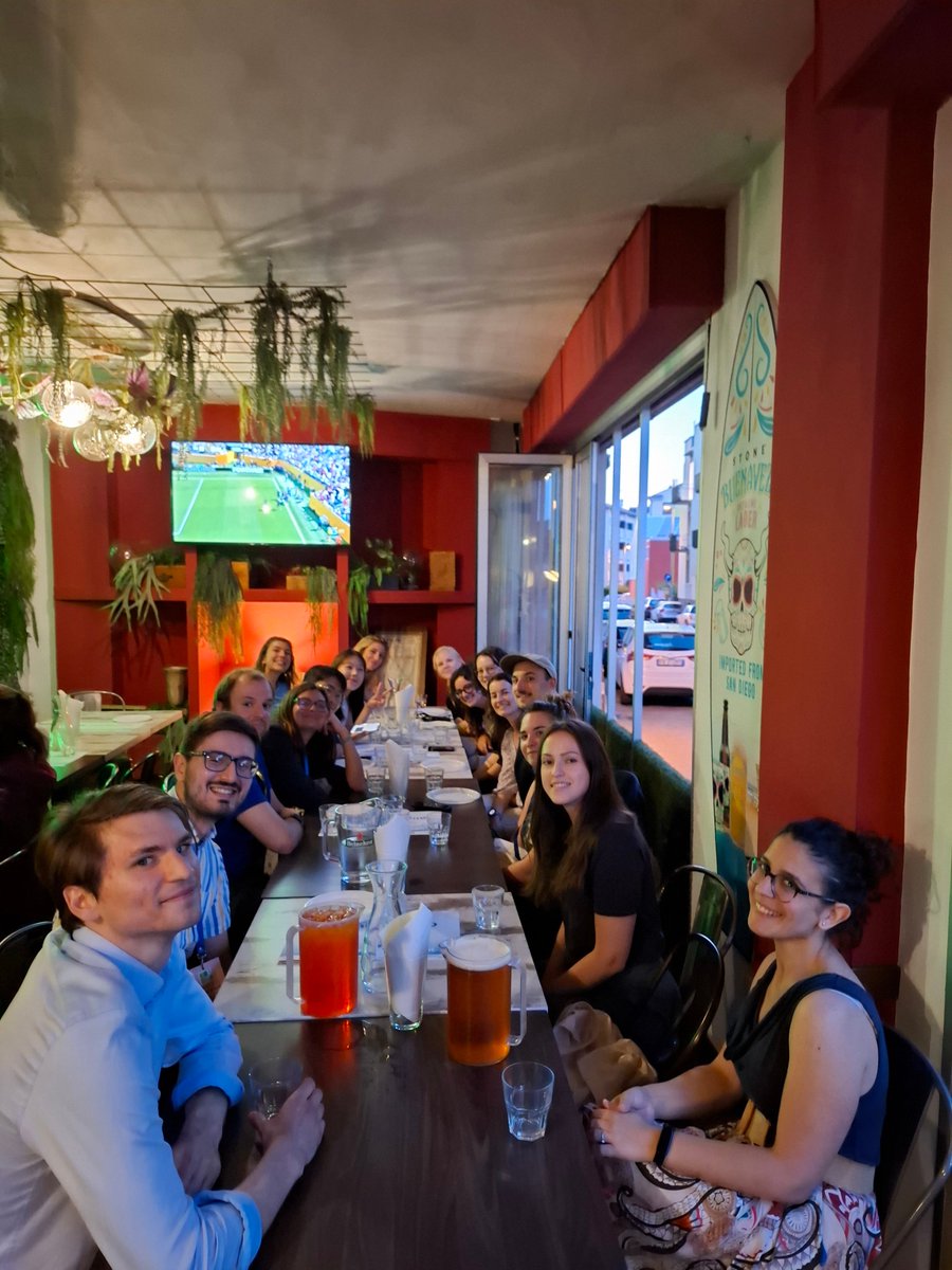 SocietyTextDiscourse tweet media