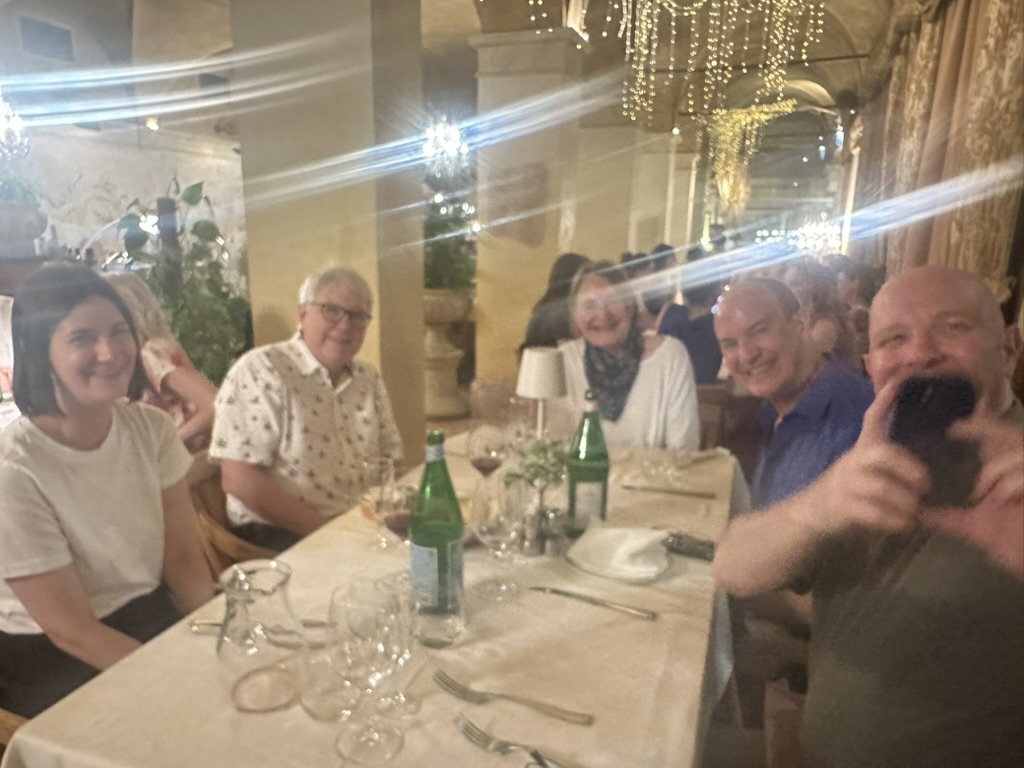 SocietyTextDiscourse tweet media