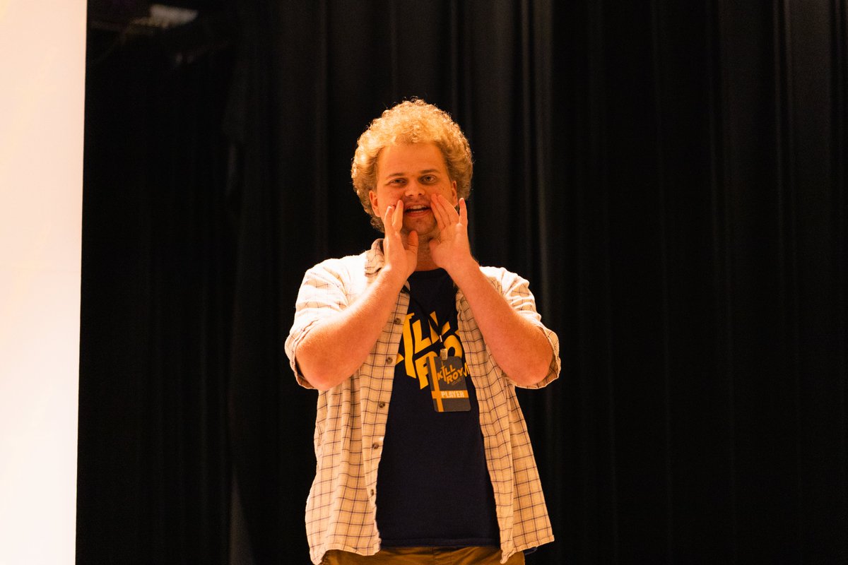 Smash At IUB | Host of Full Bloom and Kill Roy tweet media